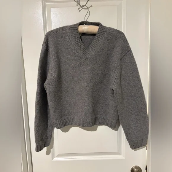 Doen Heirloom Geonna Sweater in Morning Mist - Picture 2 of 7